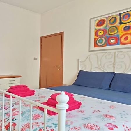 De Angeli District Apartment 2 Милано Екстериор снимка